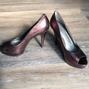 Guess, Platform Stiletto Heels, Bronze/Metallic, Size 8.5, Peep Toe